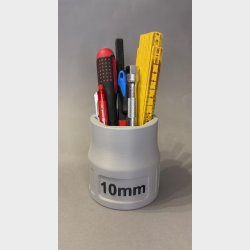 D�se / v�rkt�js holder