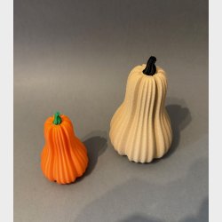 Halloween pynte grskar hj i Svaneholm Design