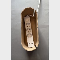 stikd�se- og kabelskjuler - Svaneholm Design